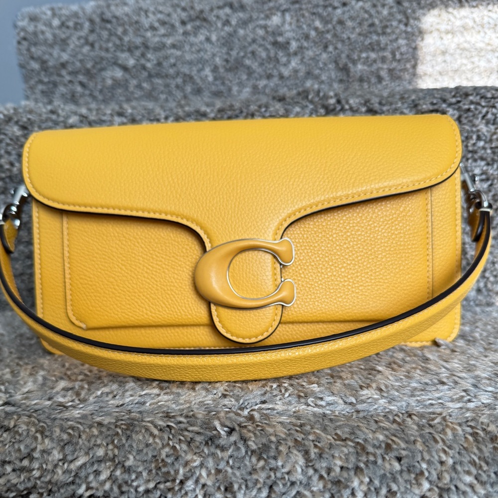 COACH Tabby 26 Canary